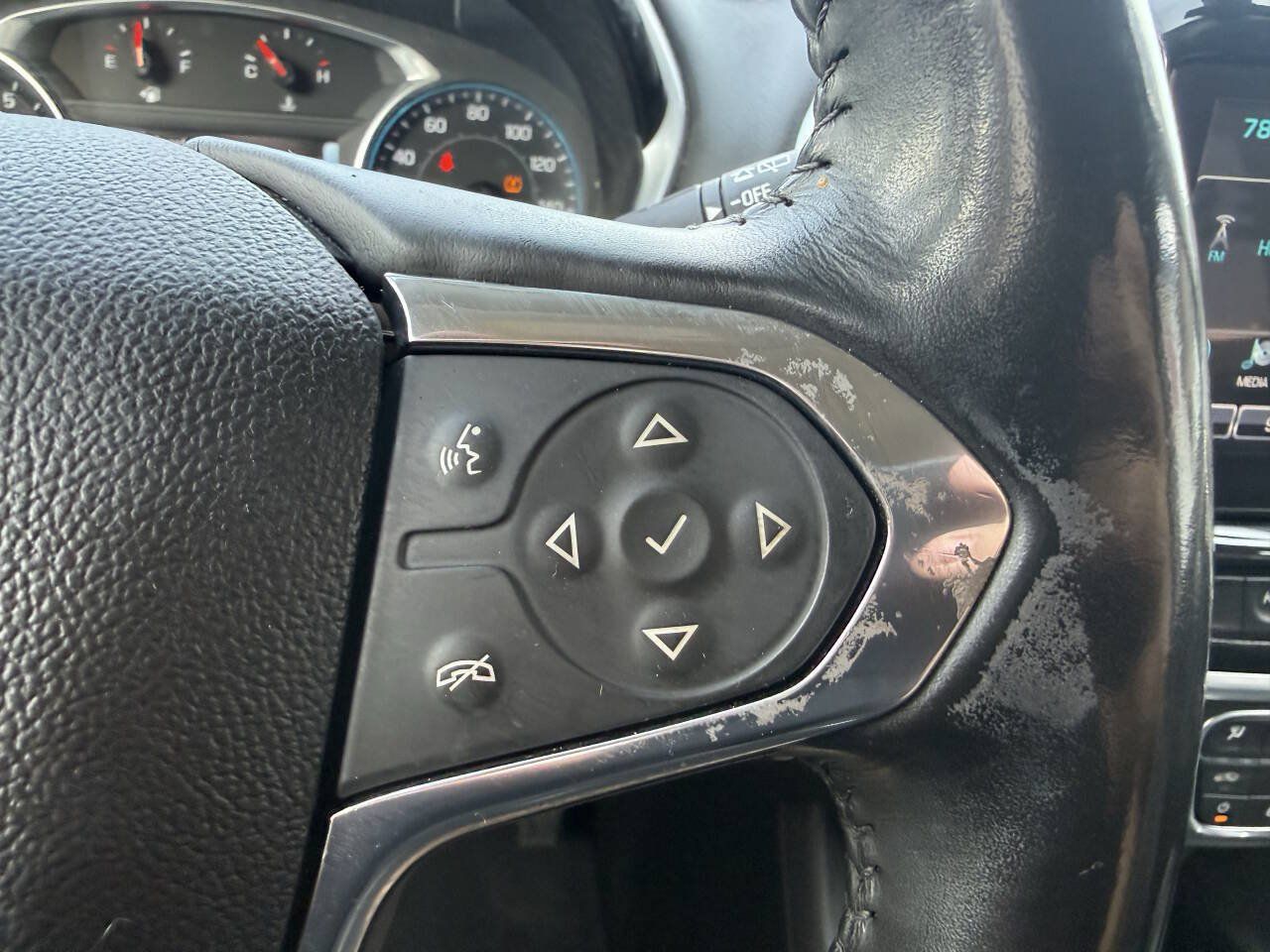 Used 2019 Chevrolet Traverse RS FWD image 26