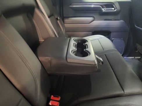 Used 2022 GMC Sierra 1500 SLT w/ SLT Premium Package image 17