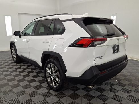 Certified 2020 Toyota RAV4 XLE Premium AWD/4WD image 22