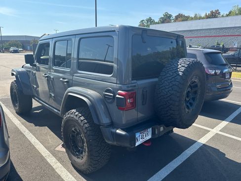 Used 2021 Jeep Wrangler Unlimited Rubicon AWD/4WD image 3