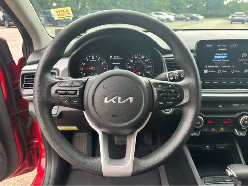 Used 2022 Kia Rio S w/ Technology Package FWD image 10