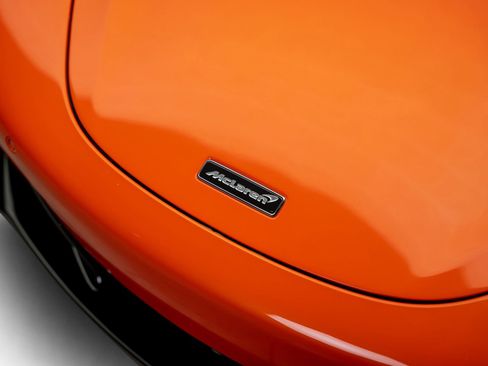 Used 2022 McLaren 720S Spider RWD image 6