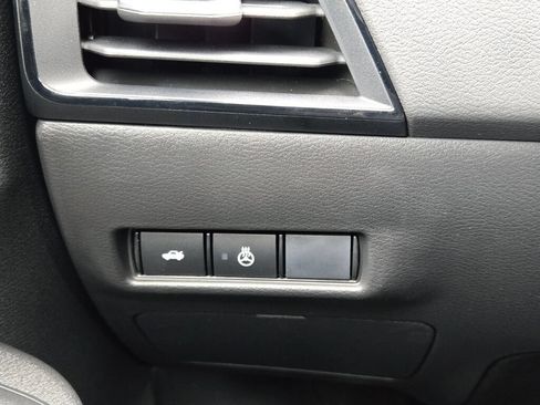 Used 2026 Nissan Sentra SV w/ SV Convenience Package FWD image 23
