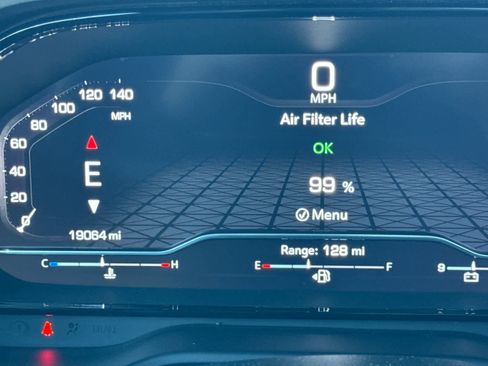 Used 2024 GMC Yukon XL Denali image 28