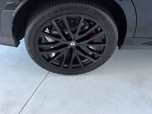 Certified 2024 BMW X6 xDrive40i w/ Premium Package AWD/4WD image 39