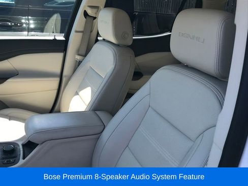 Used 2023 GMC Acadia Denali w/ Denali Ultimate Package image 7