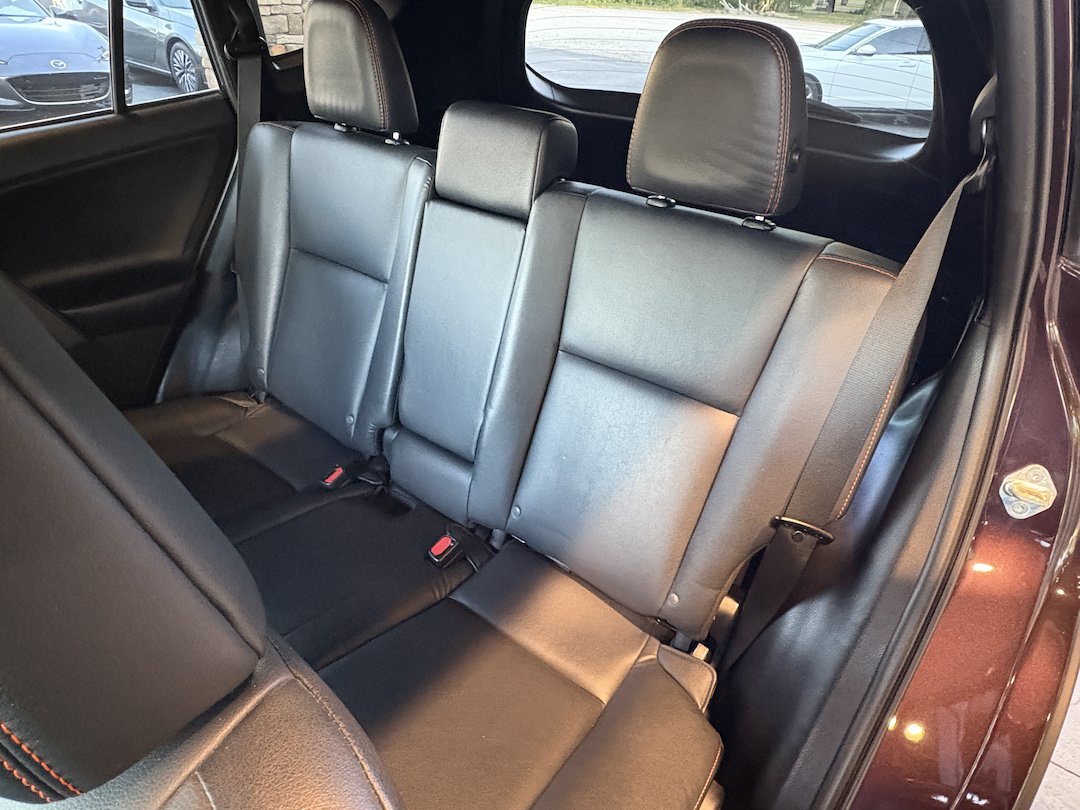 Used 2017 Toyota RAV4 SE w/ Power Extra Value Package AWD/4WD image 26