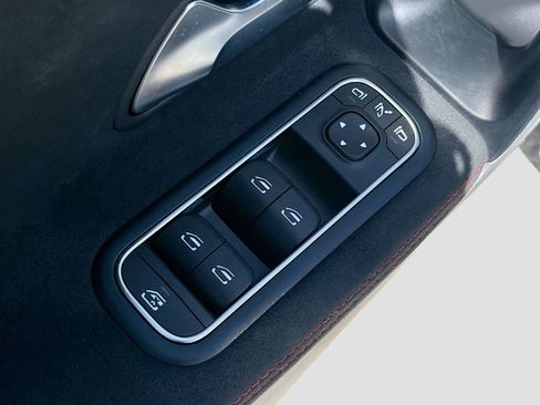 Used 2023 Mercedes-Benz CLA 35 AMG 4MATIC image 22