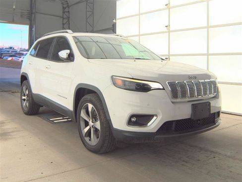 Used 2019 Jeep Cherokee Limited w/ Luxury Group AWD/4WD image 5