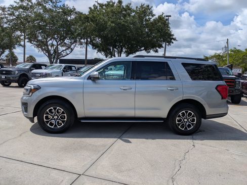 Certified 2022 Ford Expedition XLT AWD/4WD image 10