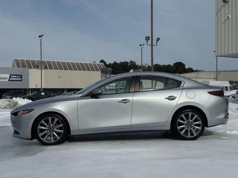 Used 2019 MAZDA MAZDA3 AWD Sedan image 2