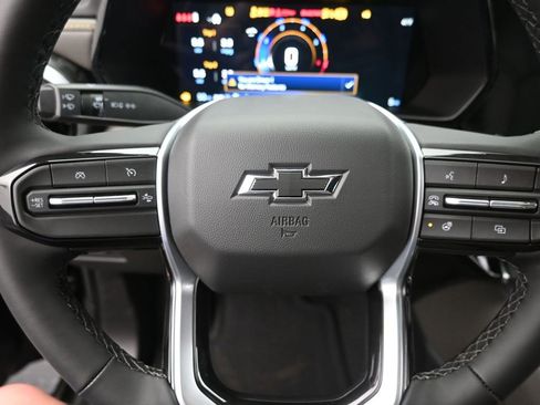 New 2026 Chevrolet Colorado ZR2 w/ Technology Package image 17