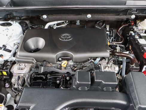 Used 2024 Toyota RAV4 LE image 29