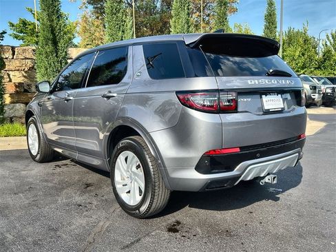 Used 2025 Land Rover Discovery Sport S image 3