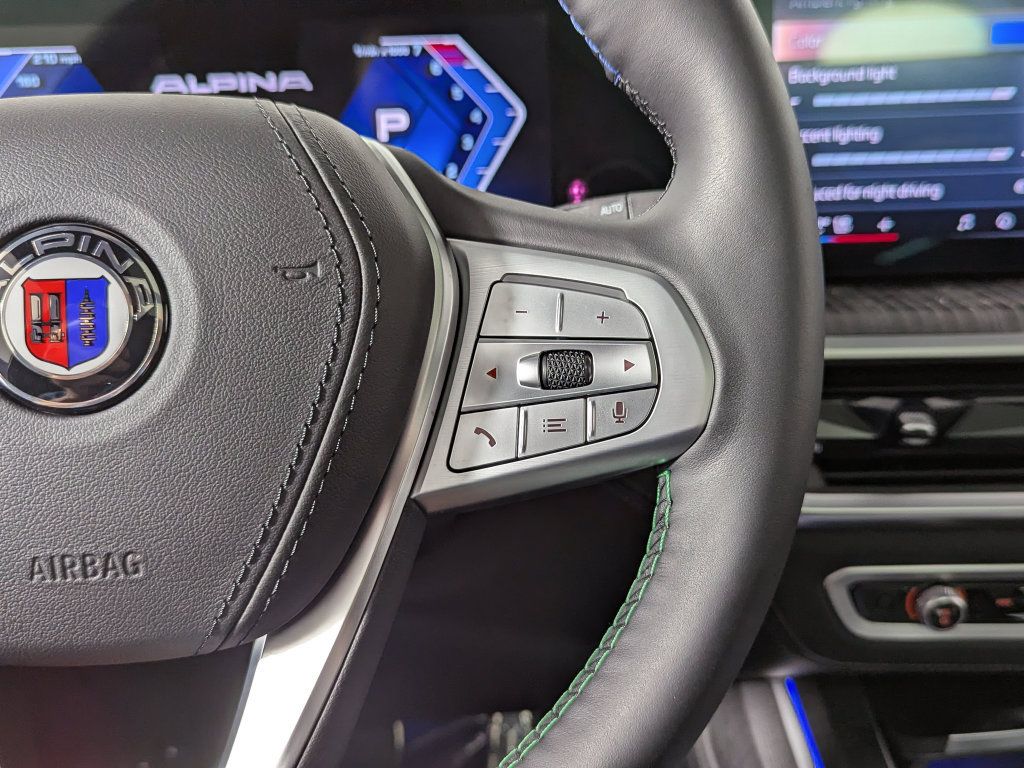 Used 2026 BMW ALPINA XB7 AWD/4WD image 39