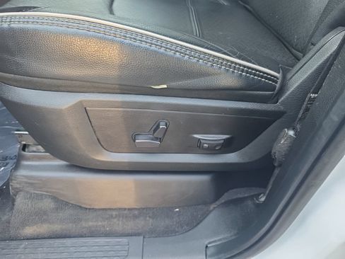 Used 2025 RAM 2500 Laramie AWD/4WD image 16