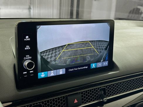 Used 2022 Honda Civic Touring image 14
