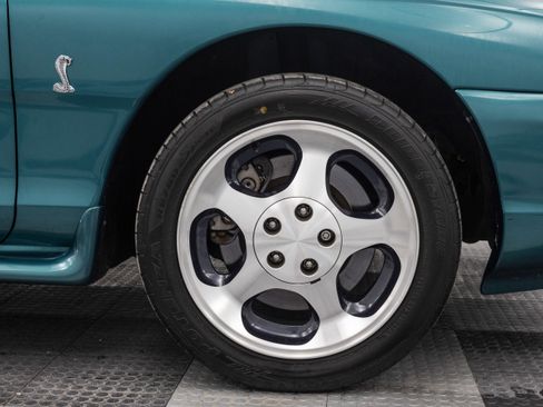 Used 1997 Ford Mustang Cobra image 11