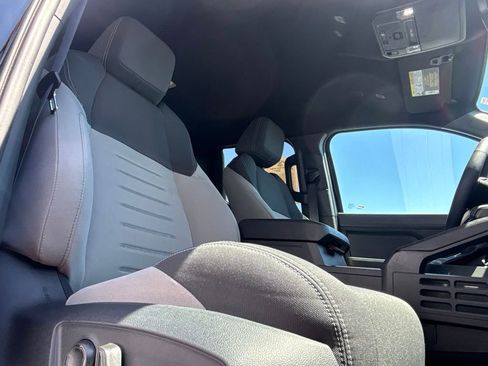 Used 2024 Toyota Tacoma TRD Sport w/ TRD Sport Upgrade Package AWD/4WD image 28