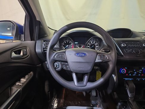 Used 2018 Ford Escape SE AWD/4WD image 11