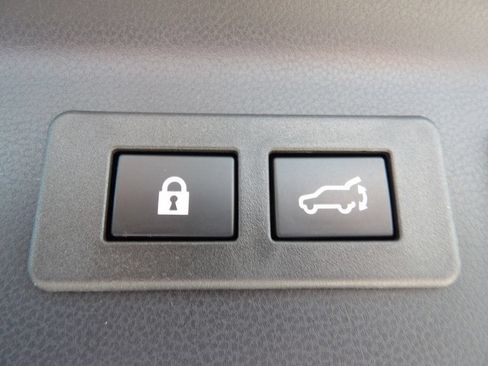 Used 2026 Subaru Forester Premium AWD/4WD image 27