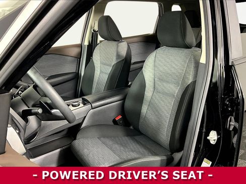 Certified 2023 Nissan Rogue SV image 22