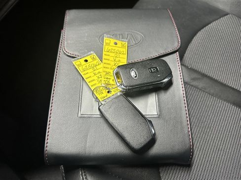Used 2021 Kia K5 GT-Line w/ GT-Line FWD Premium Package image 22