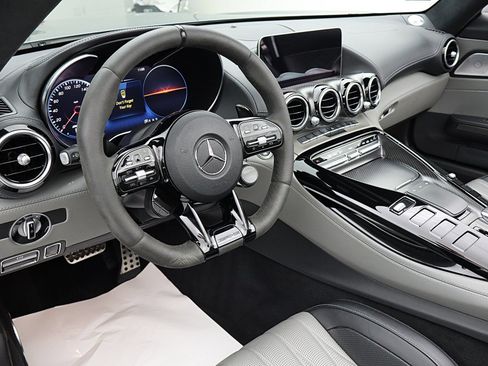 Used 2020 Mercedes-Benz AMG GT C image 30
