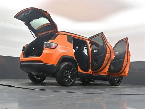 New 2026 Jeep Compass Latitude image 51