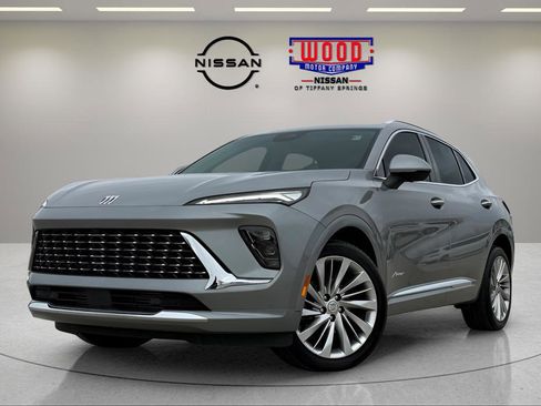 Used 2024 Buick Envision Avenir image 7