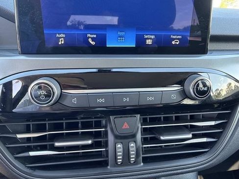 Used 2025 Ford Escape Active FWD image 25