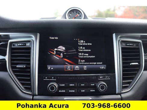 Used 2017 Porsche Macan S image 12