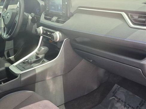 Used 2022 Toyota RAV4 SE AWD/4WD image 21