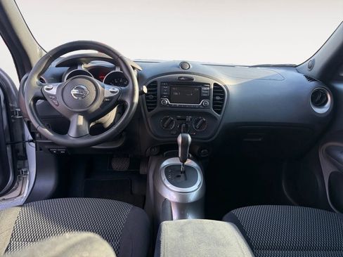 Used 2017 Nissan Juke S image 10