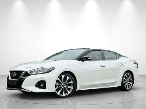 Used 2023 Nissan Maxima Platinum w/ Sport Mat Group FWD image 1