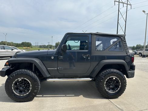 Used 2008 Jeep Wrangler X AWD/4WD image 8