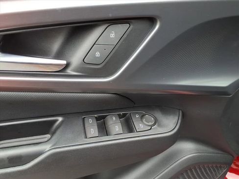 Used 2024 Chevrolet Equinox EV RS image 29