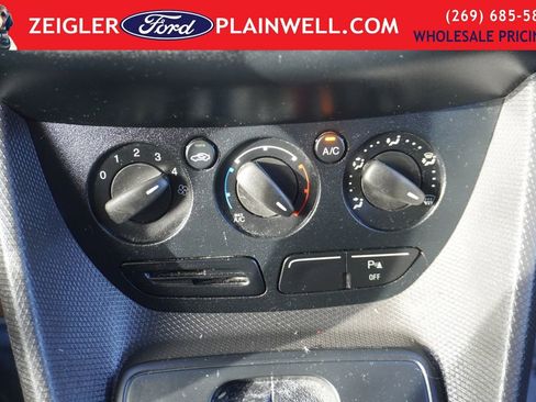 Used 2016 Ford Transit Connect XL image 18