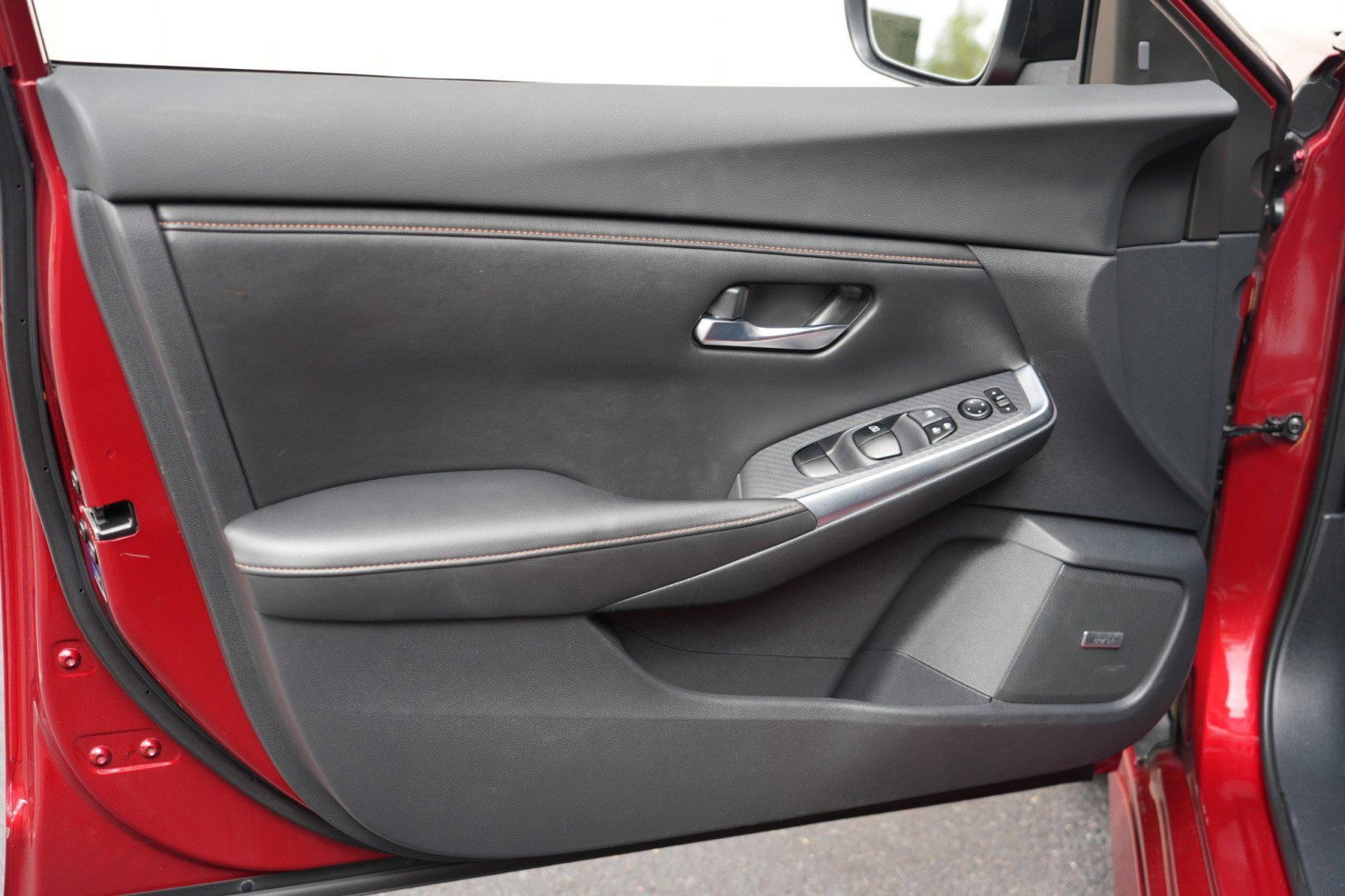 Used 2020 Nissan Sentra SR w/ Premium Package FWD image 37