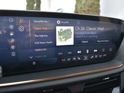 New 2026 Buick Envision Avenir image 33