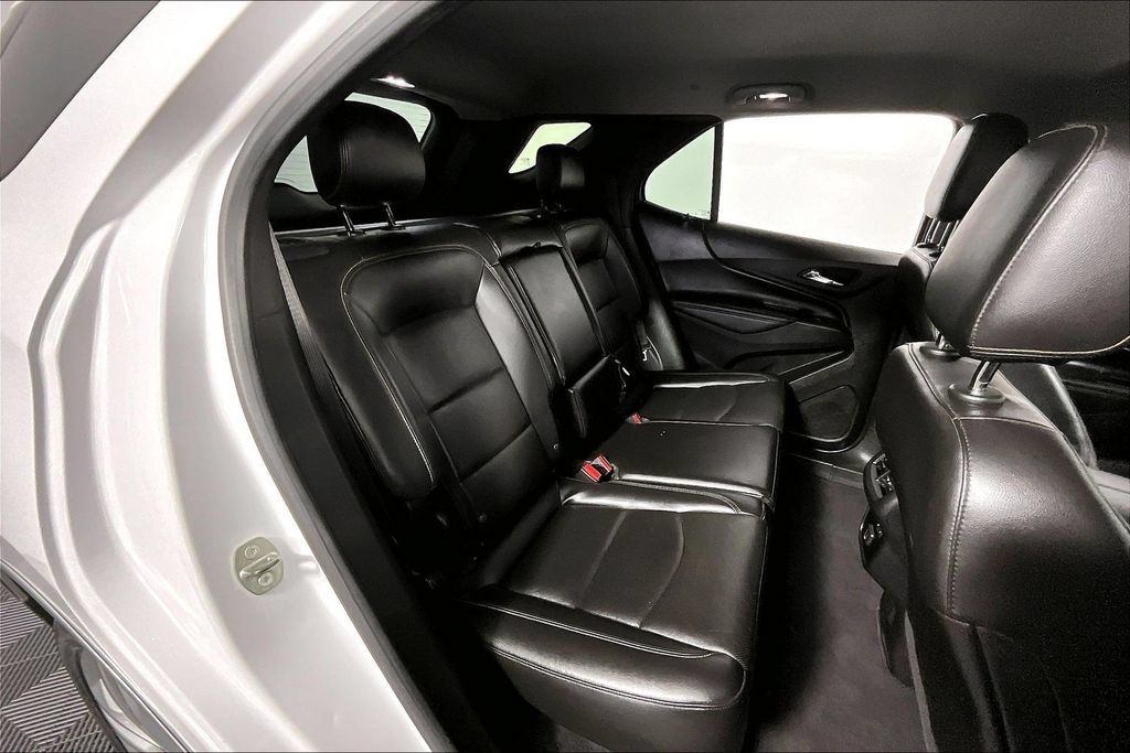 Used 2019 Chevrolet Equinox Premier FWD image 27