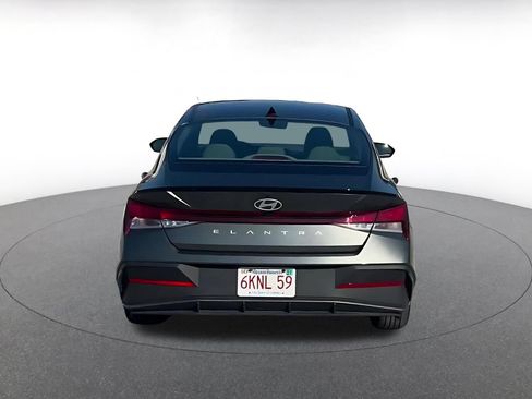 Used 2026 Hyundai Elantra Sport FWD image 10