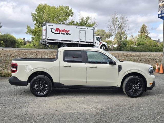 Certified 2024 Ford Maverick Lariat w/ Black Appearance Package AWD/4WD image 3