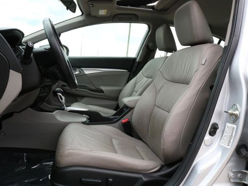 Used 2015 Honda Civic EX-L image 19