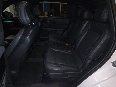 Used 2024 Lincoln Nautilus Premier w/ Equipment Group 102A image 22