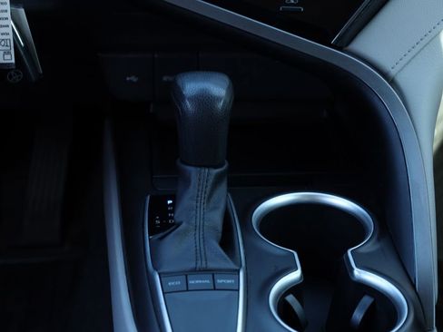 Used 2023 Toyota Camry LE image 14