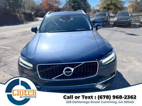 Used 2018 Volvo XC90 T6 Momentum w/ Convenience Package image 3