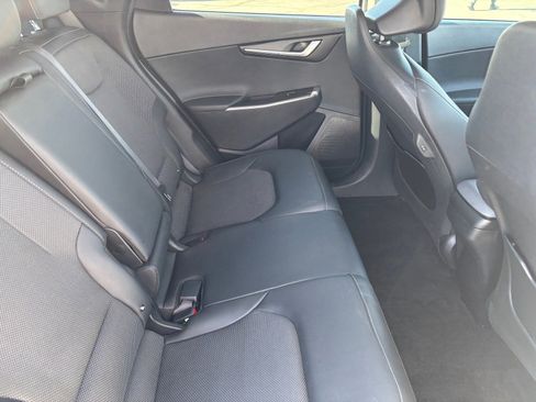Used 2023 Kia EV6 Light image 17
