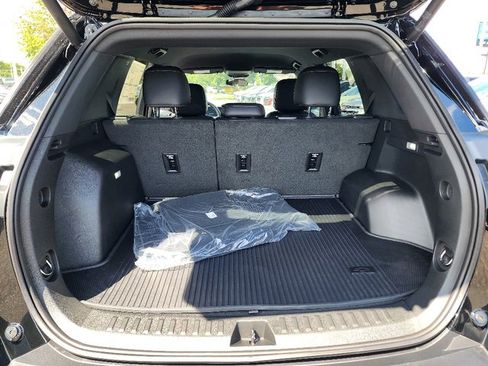 New 2026 Chevrolet Equinox LT w/ Convenience Package II image 6