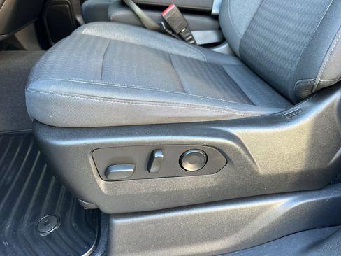 Certified 2022 Chevrolet Silverado 1500 Custom image 13